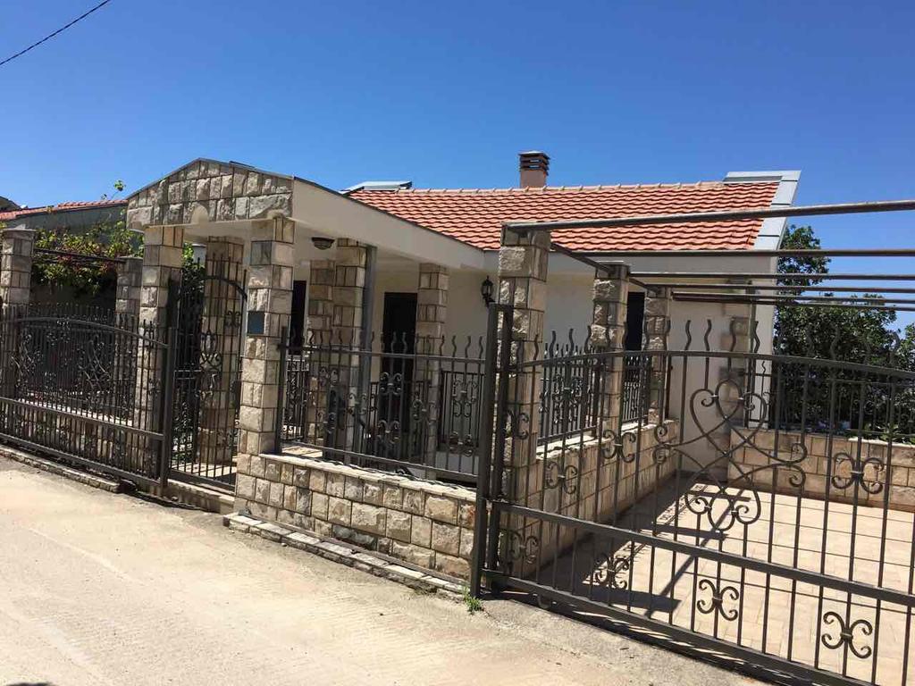 Villa Julia Petrovac Εξωτερικό φωτογραφία